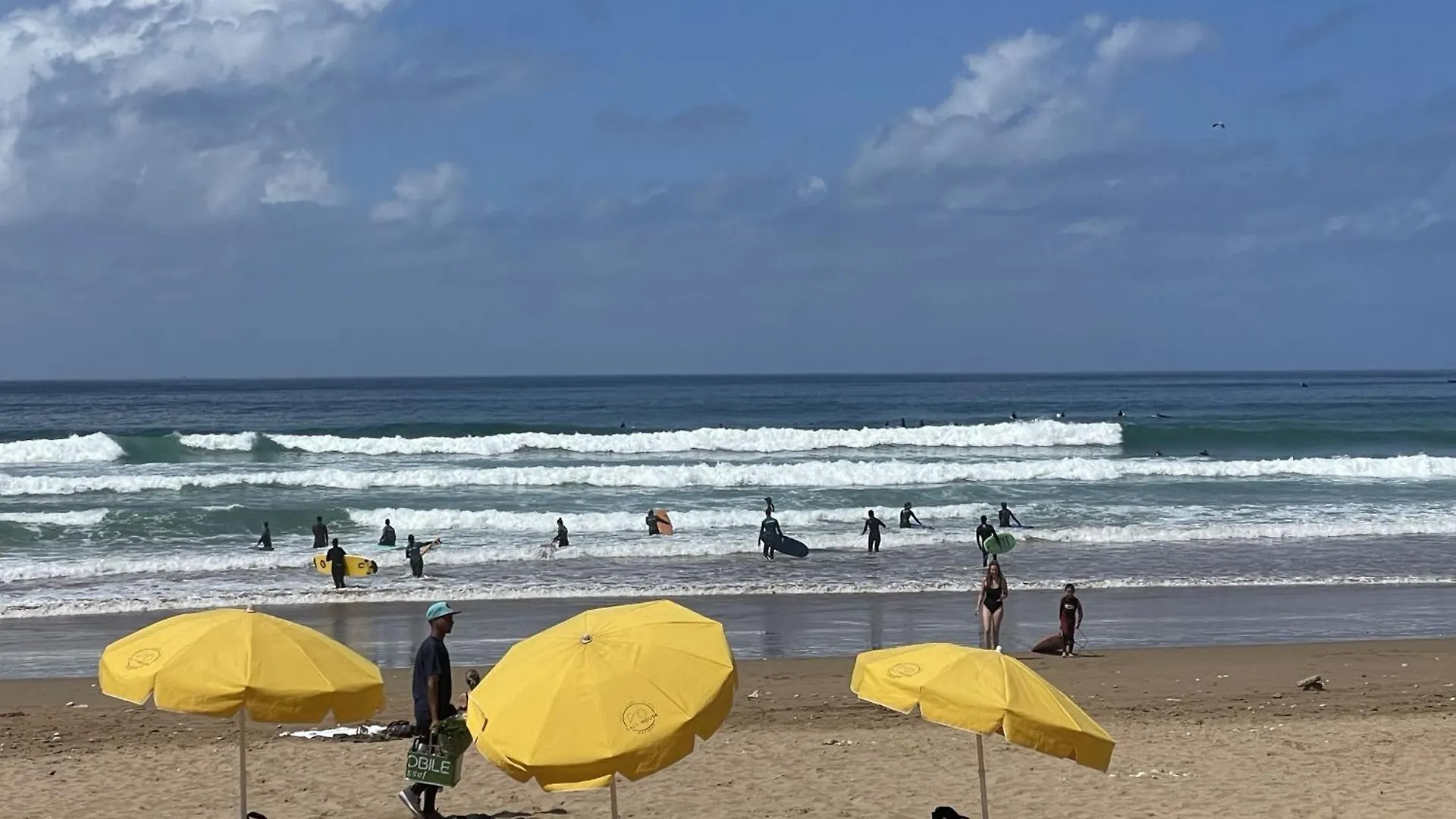 شقة A3 Bel Appartement Vue Mer A 300M De La Plage أغادير